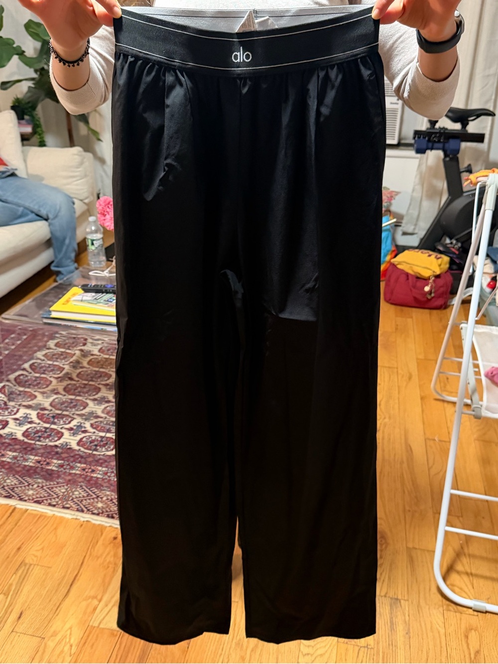Alo Black Relaxed Performance Pants